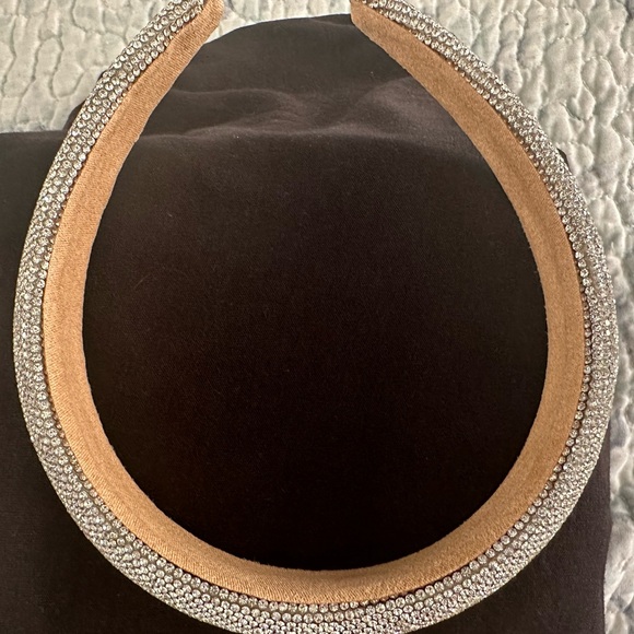 Head accessory - Picture 2 of 2